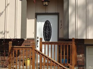637 S 4th St, Edwardsville, KS 66111