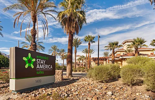 Palm Springs - Airport Photo 1