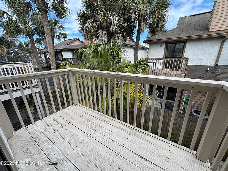 2075 Gail Ave — Photo 12