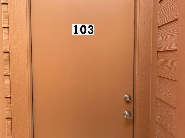 1305 W Villa Maria Rd APT D103, Bryan, TX 77801