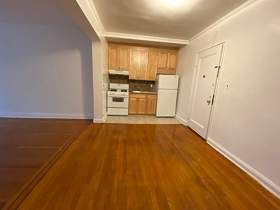 2nd image of 10421 68th Dr APT B33