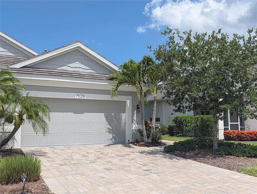 2 bed, 2.0 bath, 1541 sqft, $2,500 — Photo 1