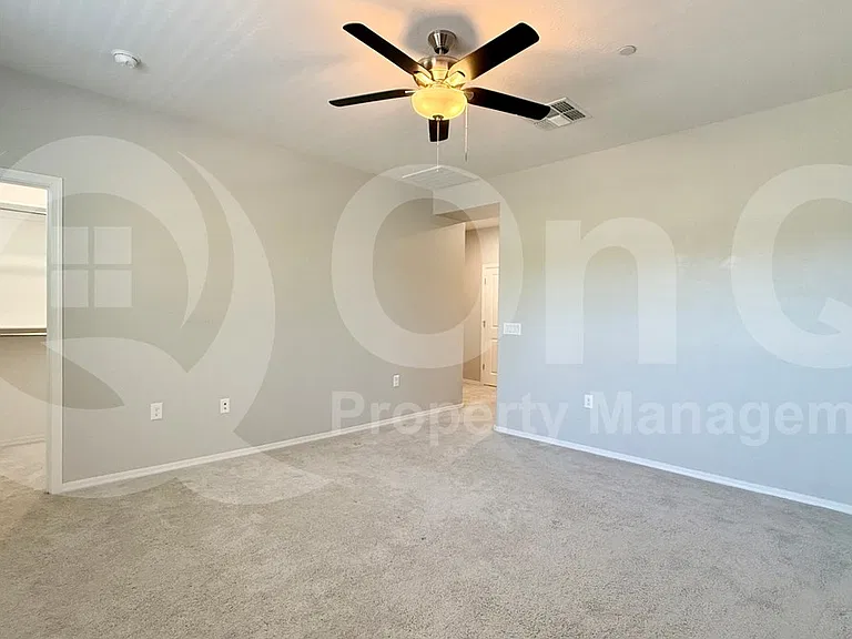 2669 S Peppertree Dr #104 — Photo 7