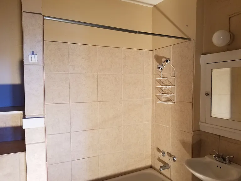 543 Park Ave #12 — Photo 20