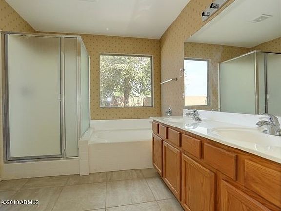 5th image of 25386 W Darrel Dr