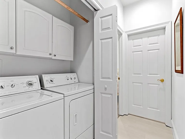1890 Tarpon Ln #302 — Photo 20