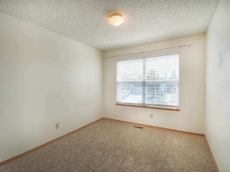 2244 Pinyon Jay Dr — Photo 14