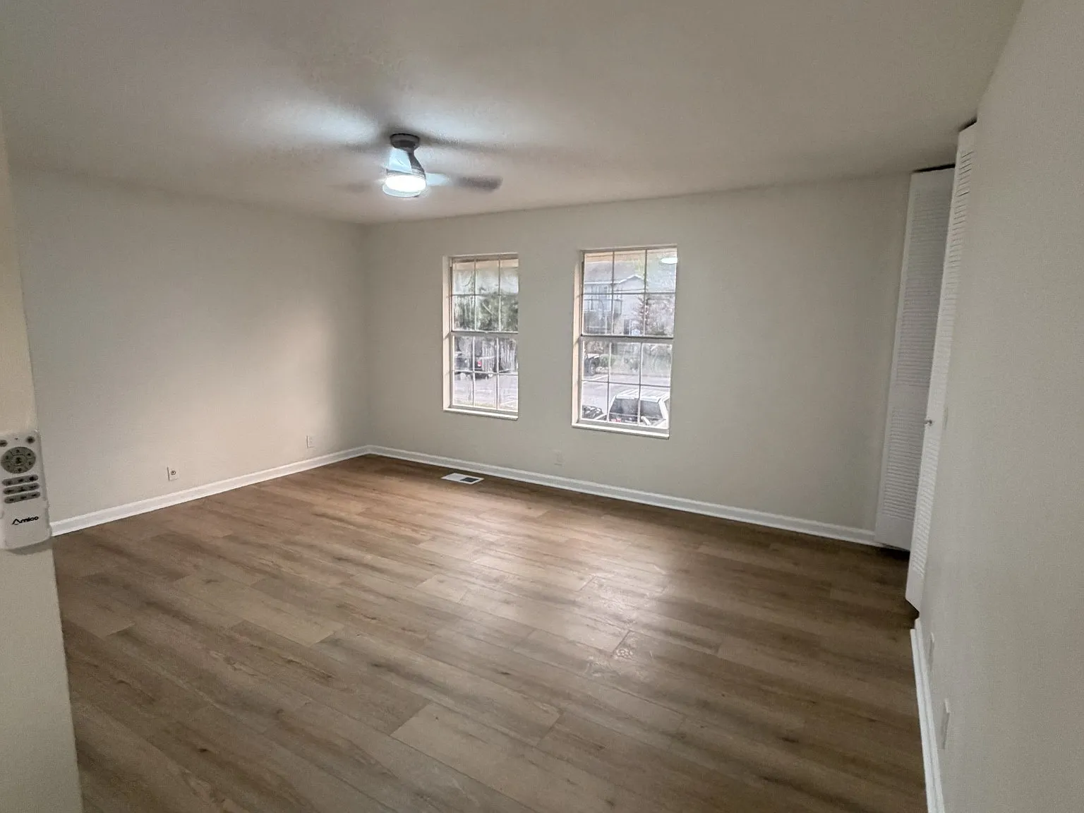 2 bed, 1.5 bath, 1218 sqft, $1,700 — Photo 4