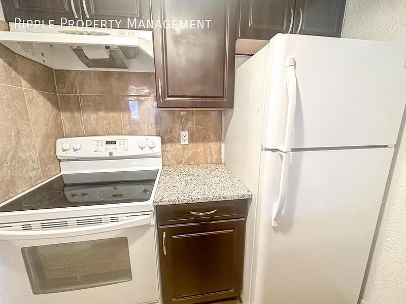 Calgary Apartment for rent - 1 Bedroom — photo 2