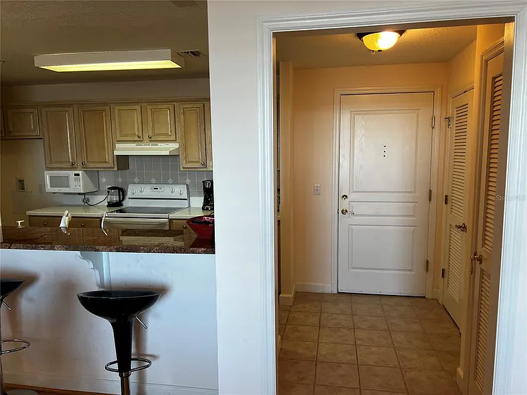 750 N Tamiami Trl #916 — Photo 14