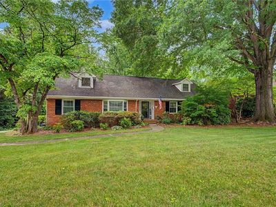 3861 Tangle Ln, Winston Salem, NC, 27106