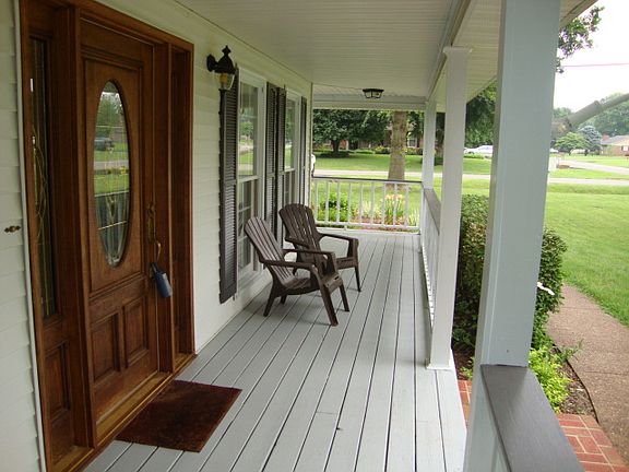 3rd image of 1122 Lois Ln