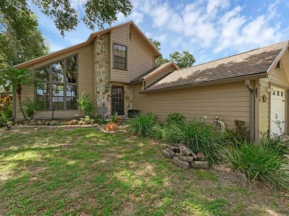 25438 Pine Valley Dr, Mount Plymouth, FL 32776