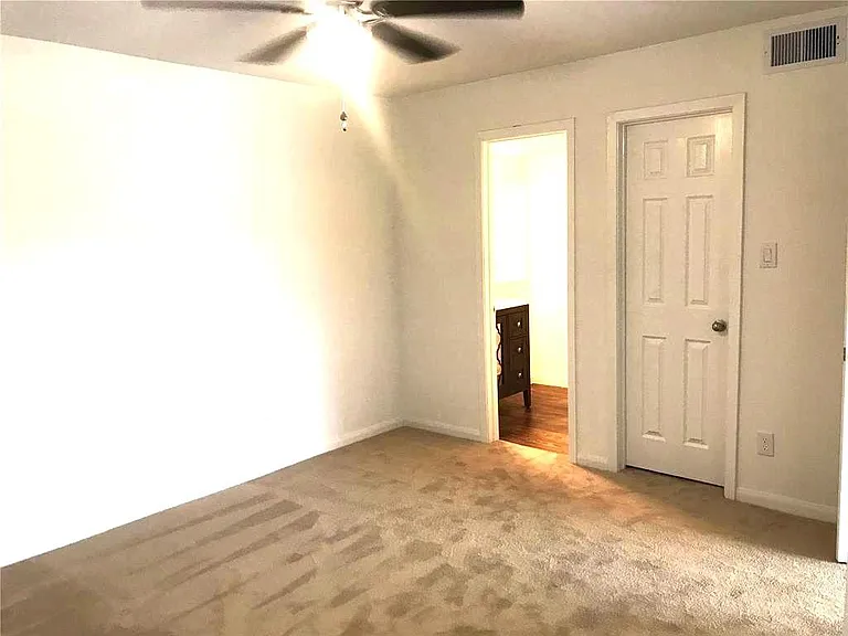 2750 Holly Hall St #1907 — Photo 9