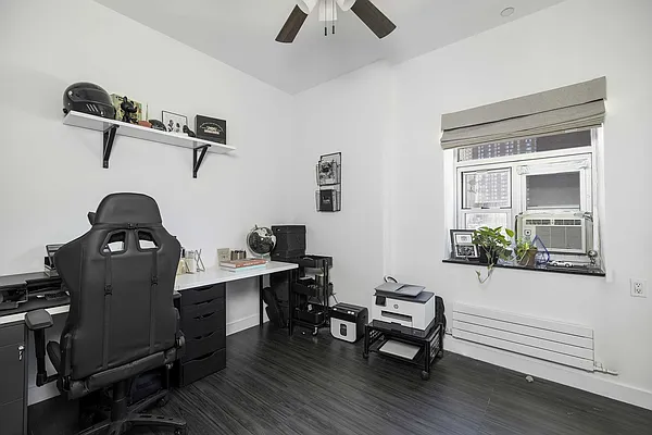 Rented by Compass | media 21