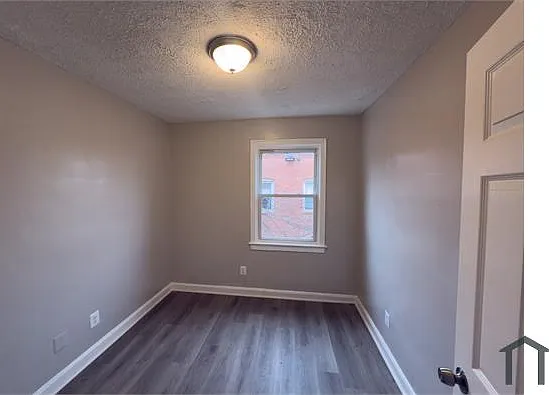 3142 Buena Vista Ter SE #2 — Photo 6
