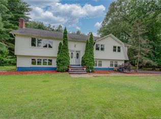 55 Leverich Dr, East Hartford, CT 06108