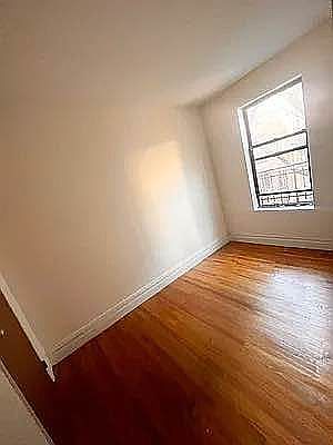 3rd image of 311 W 95th St #3CC