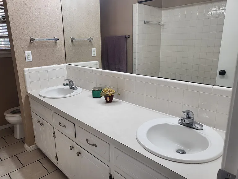 7307 NW Compass Dr — Photo 7