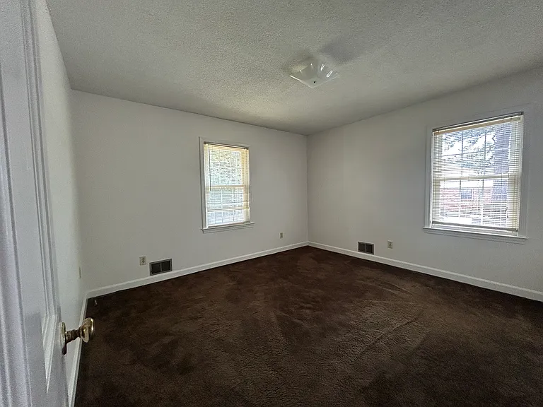 1751 Leeway St #1751 — Photo 6