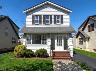 27 Walnut St, Belleville, NJ 07109