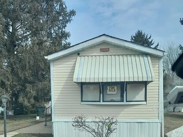 2 Kenton Cir, Clayton, DE 19938