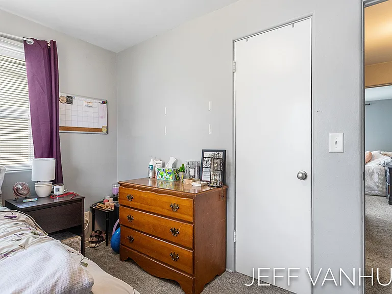 47 W 32nd St #47 — Photo 10