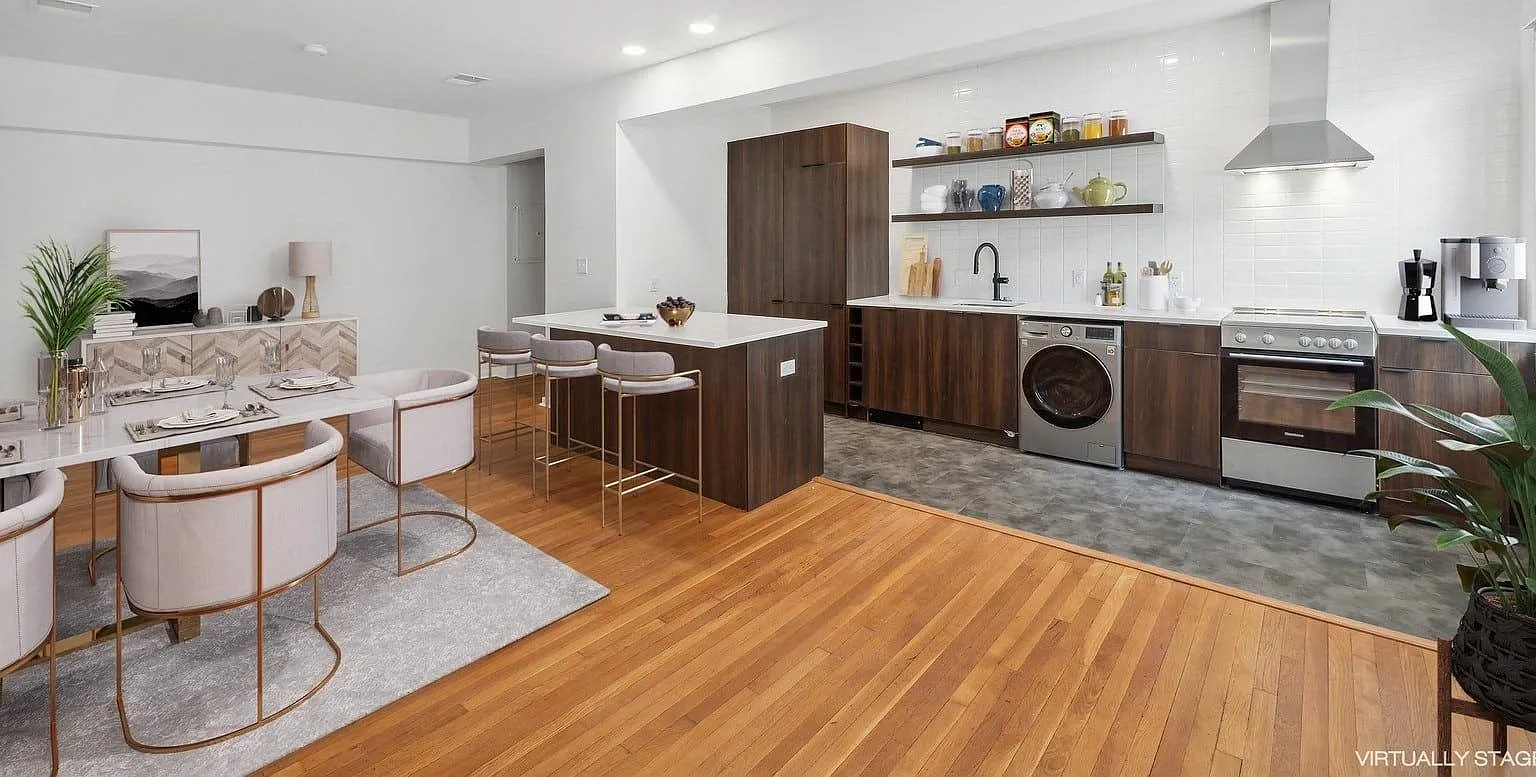 Serenade Apartments — Photo 2