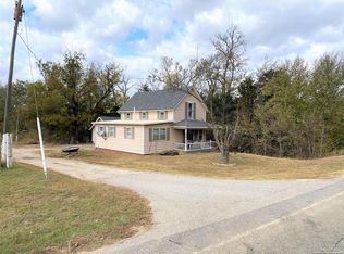 327 N 180th Rd, Bennington, KS 67422