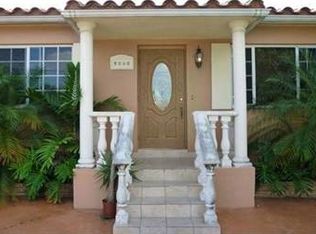 5840 SW 5th St, Miami, FL 33144