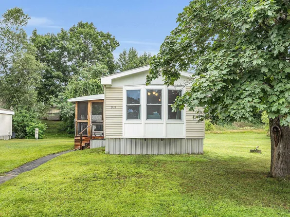 290 Calef Highway #D-29, Epping, NH 03042