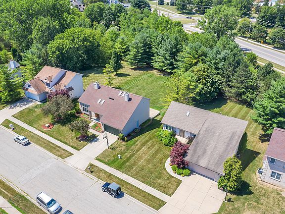 3rd image of 3981 W Sunwind Dr