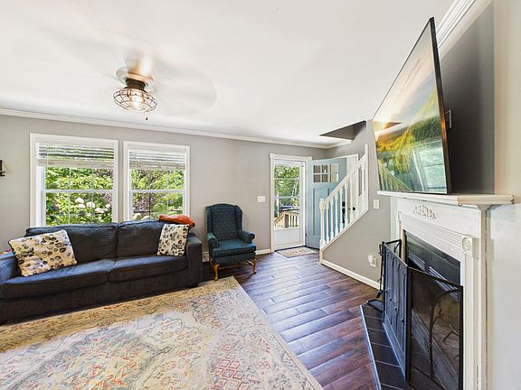 3rd image of 61 Bill Luce Road