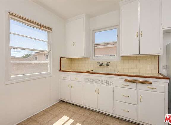 4th image of 2622 26th St
