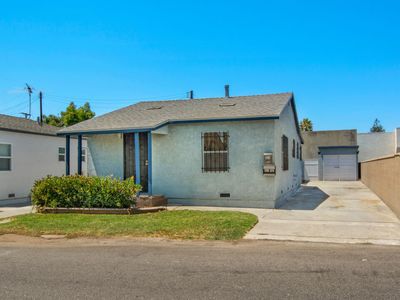 521 S Bullis Rd, Compton, CA, 90221