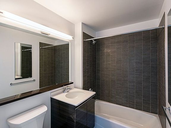 5th image of 66 Rockwell Pl APT 29H