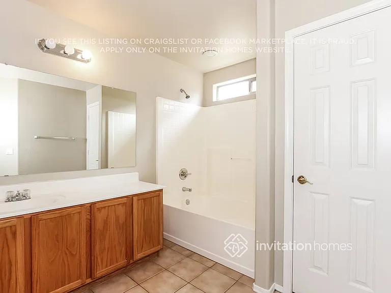 15082 W Taylor St — Photo 17