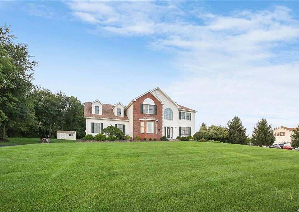 1st image of 23 Duke Dr