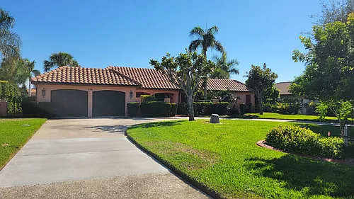 638 S Owl Dr Photo 1