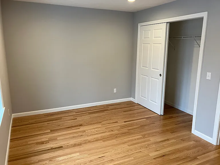 27 Norfolk St — Photo 13