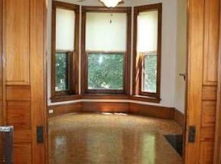 2458 N Burling St, Chicago, IL 60614