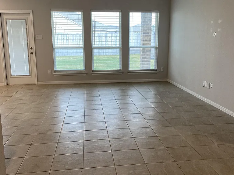 924 Coriander Rd — Photo 16