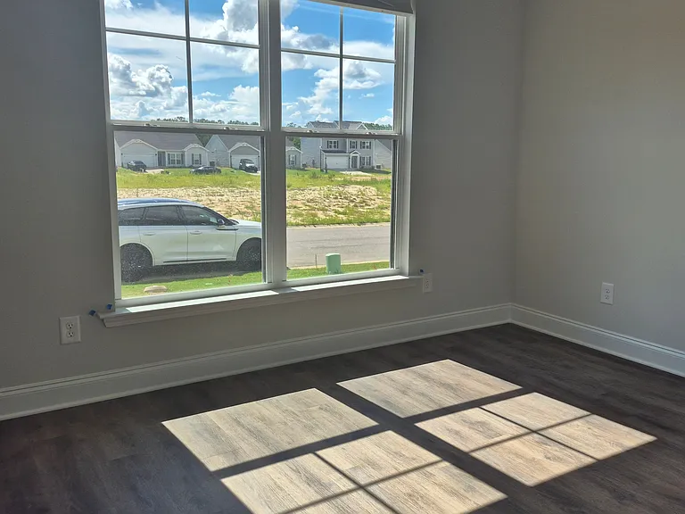 349 Bay Meadows Dr — Photo 10