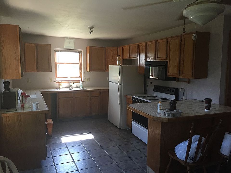 8115 Fruit Farm Rd, Belvidere, IL 61008 Zillow