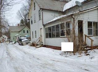 5 High St, Colrain, MA 01340