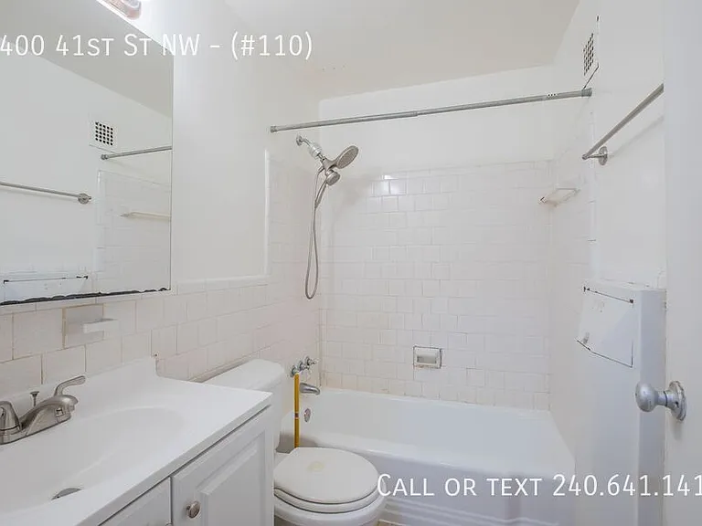 2400 41st St NW #110 — Photo 17