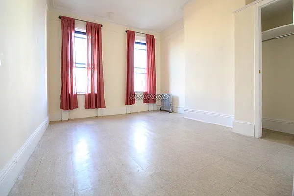 Rented by null | media 1