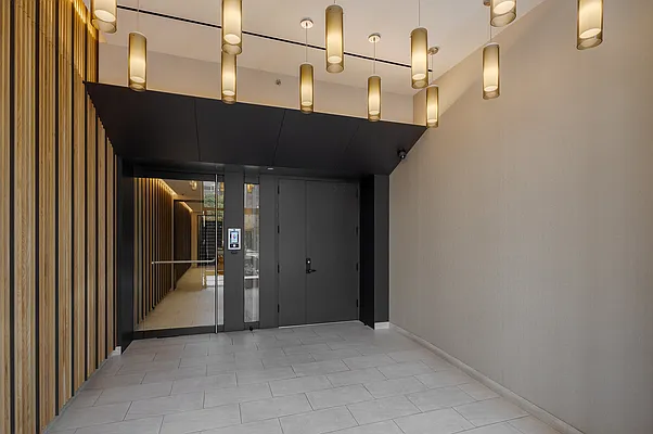 Rented by Compass | media 14