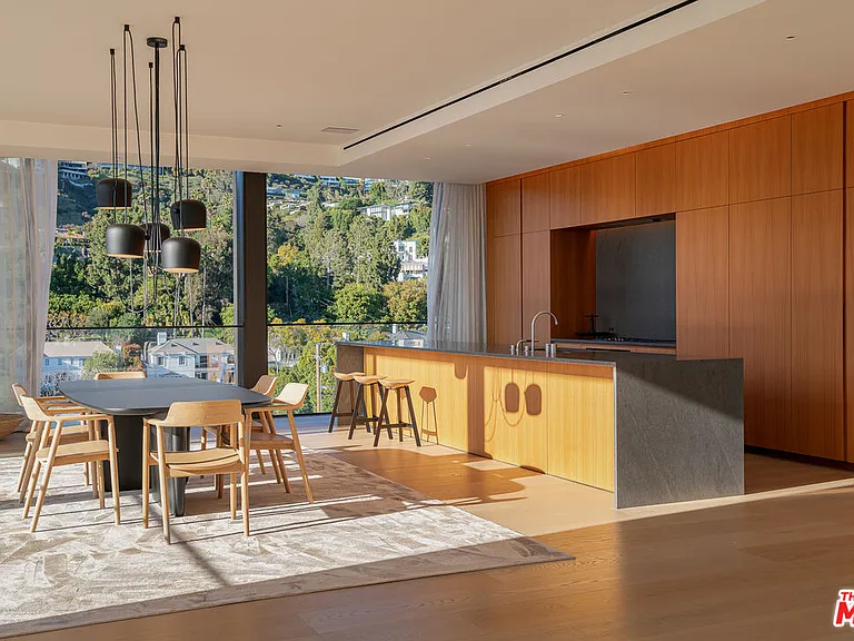 9040 W Sunset Blvd #1001 — Photo 4