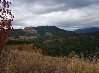 859 18th Ave, Sweet Home, OR 97386